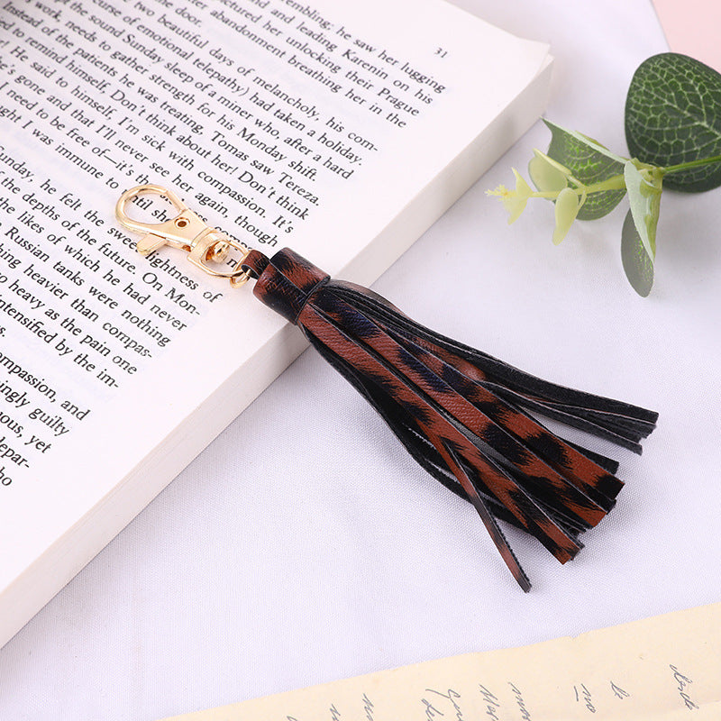 Wholesale Tassel pendant leopard print snake print fashion trend key accessories